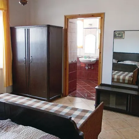 Two-bedroom Holiday In Kisszékely
